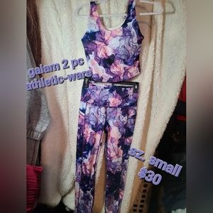 Womans work out clothes